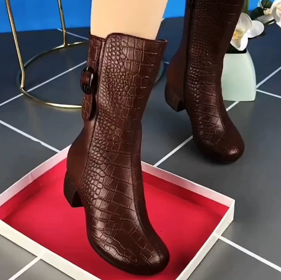 New Fallwinter Velvet-lined Fashion Boots