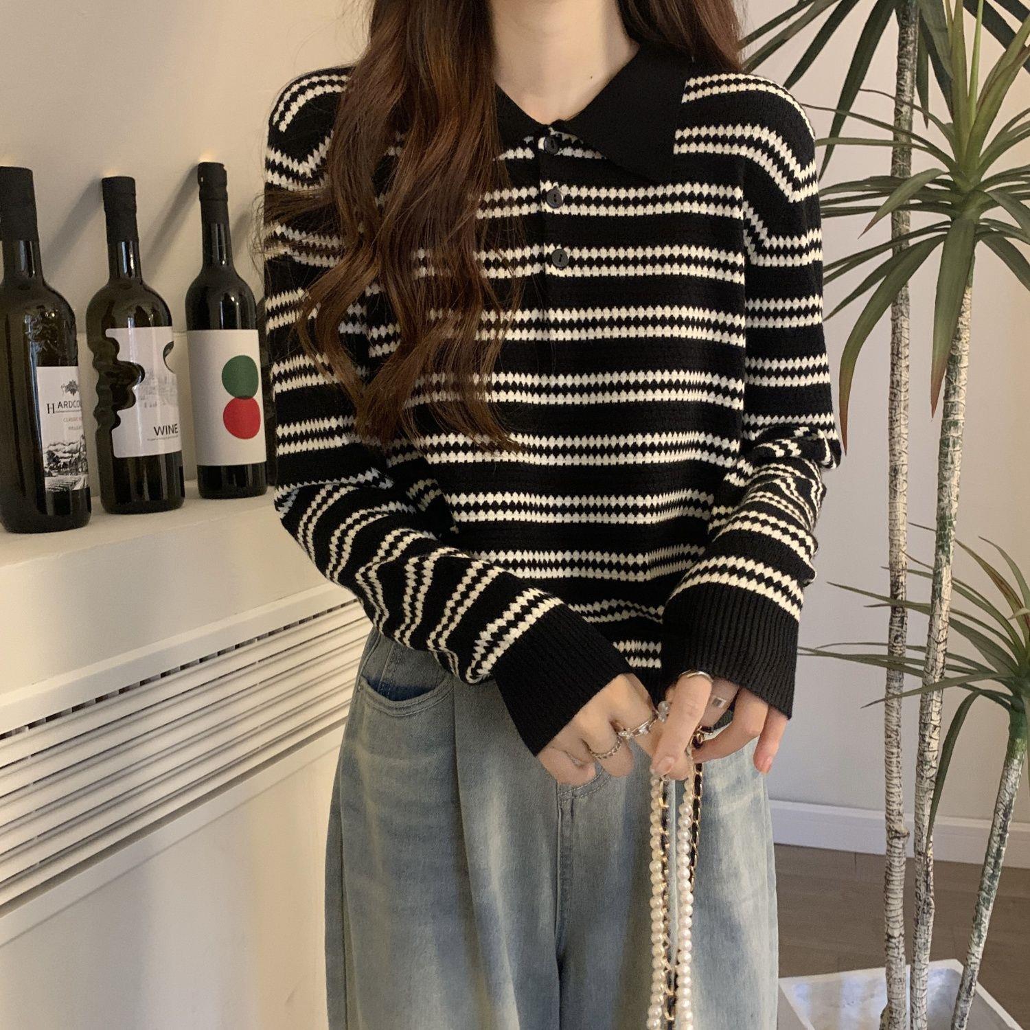 Womens Black And White Striped Lapel Long-Sleeve Knit Sweater