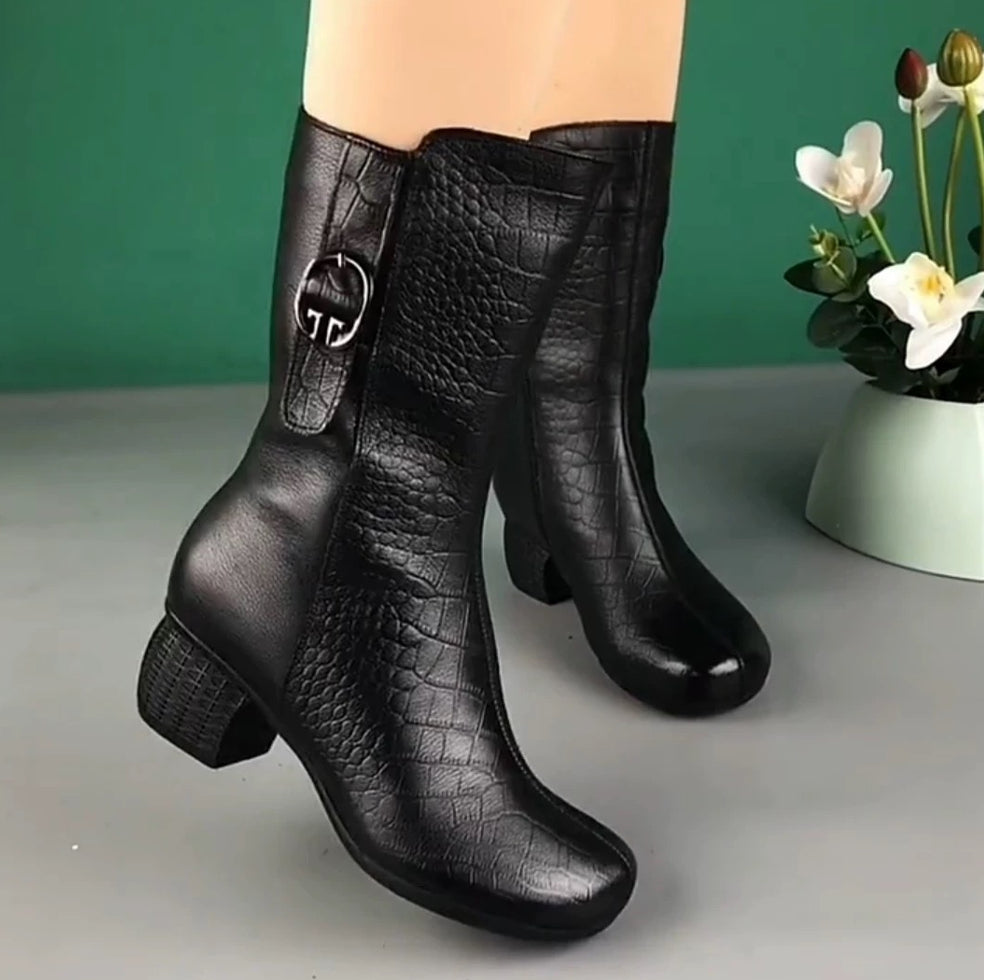 New Fallwinter Velvet-lined Fashion Boots